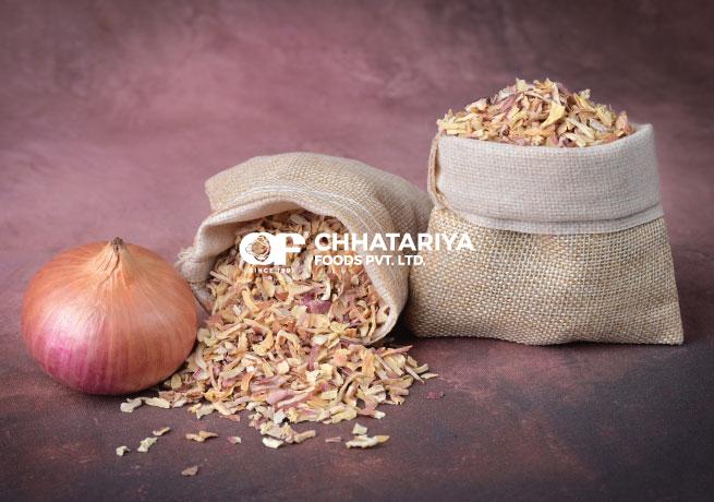 Dehydrated Pink Onion Chopped
