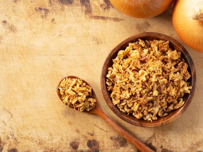 Understanding the Indian Food Service Industry’s Demand for Bulk Fried Onions